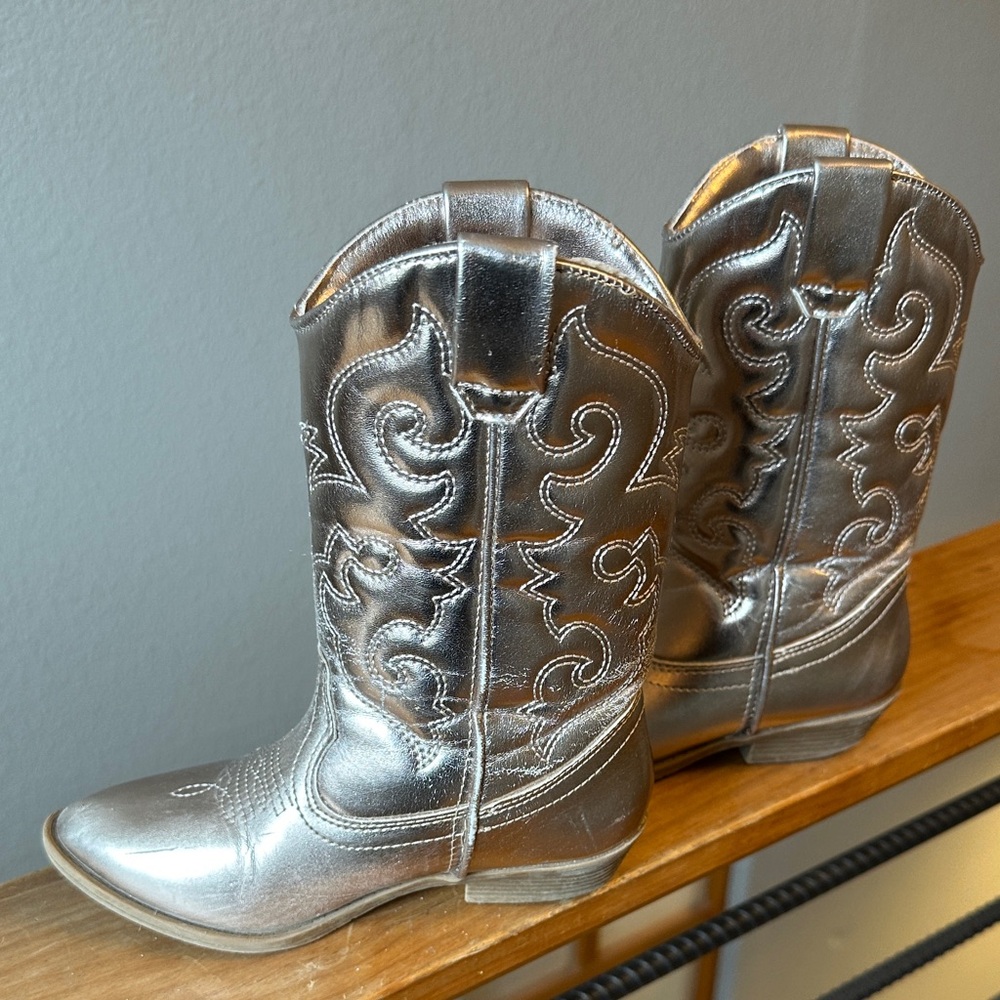 Tucker + Tate Silver Kids Boots